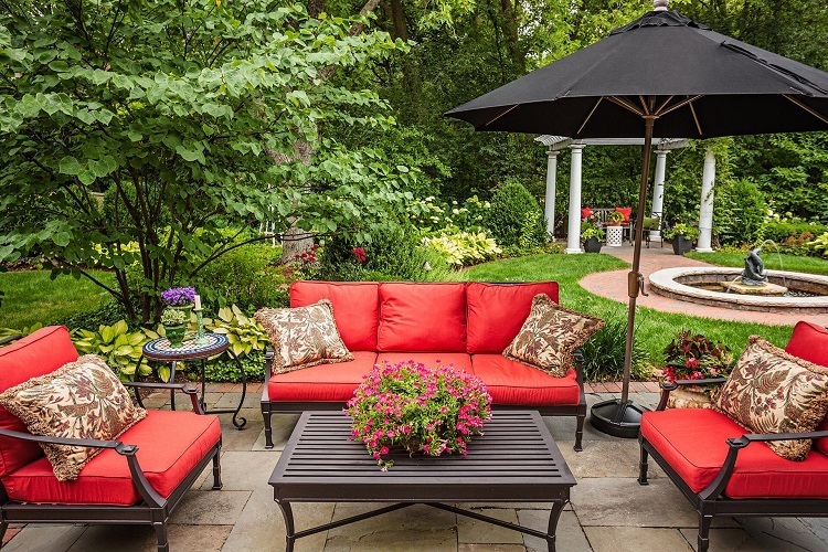 Transform your garden into a beautiful recreational area with outdoor furniture